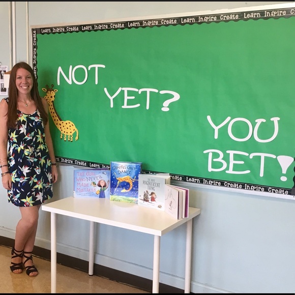 Meet your Posher, Jenna! - Picture 2 of 3